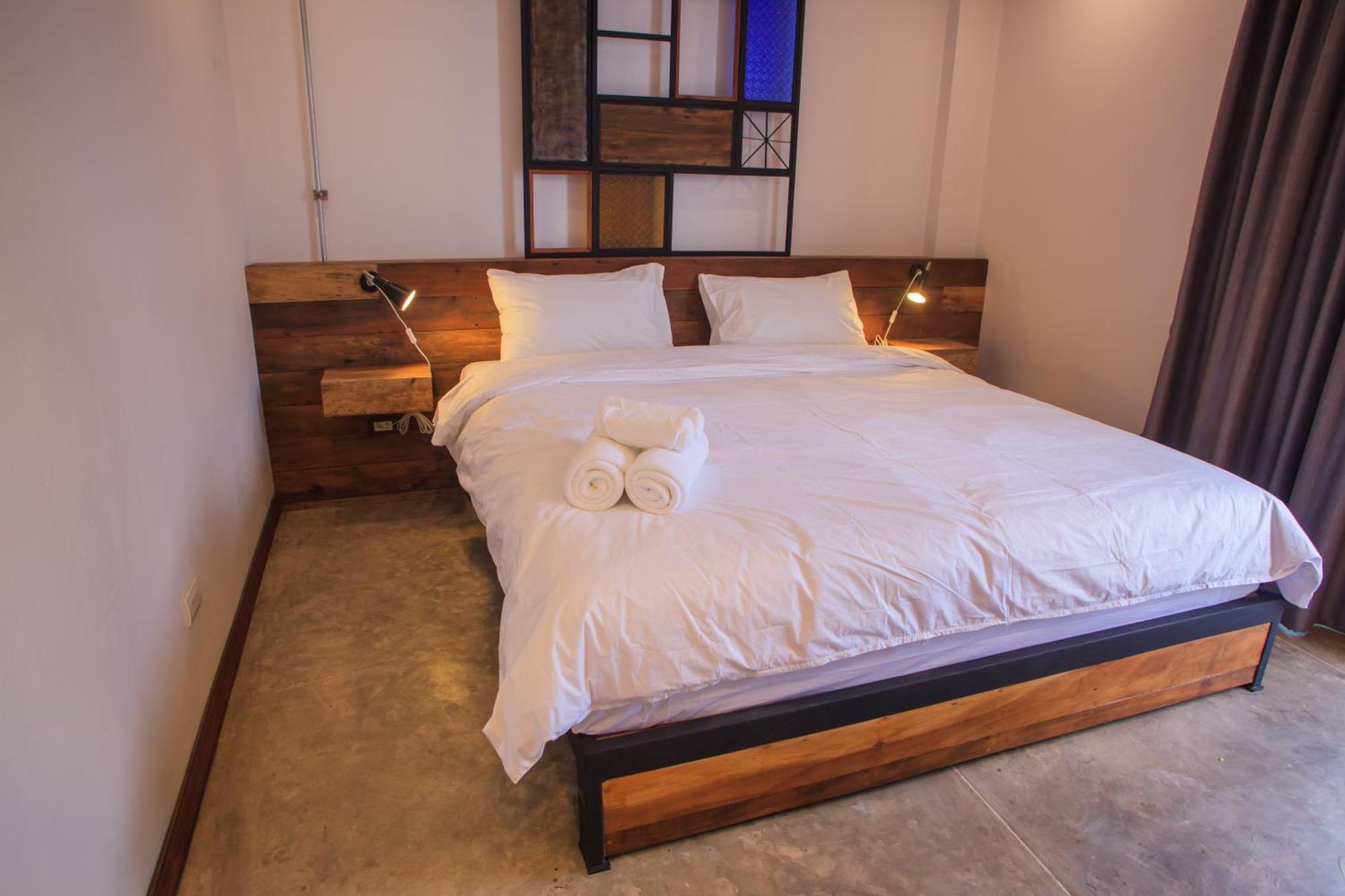 The Arak Bed Bar And Hostel Chiang Mai Cameră foto